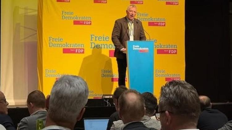 Kreisvorsitzende Axel Schmidt beim Landesparteitag der FDP Bayern