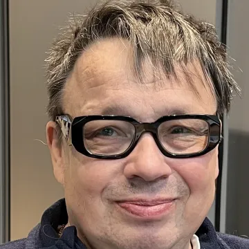 Portrtätbild Wolfgang Mathis 